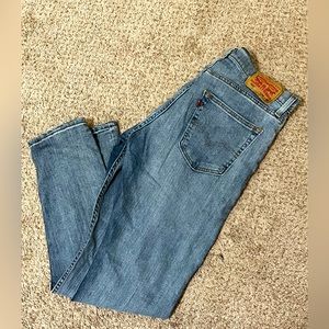Levi 512 Size 34W 32L